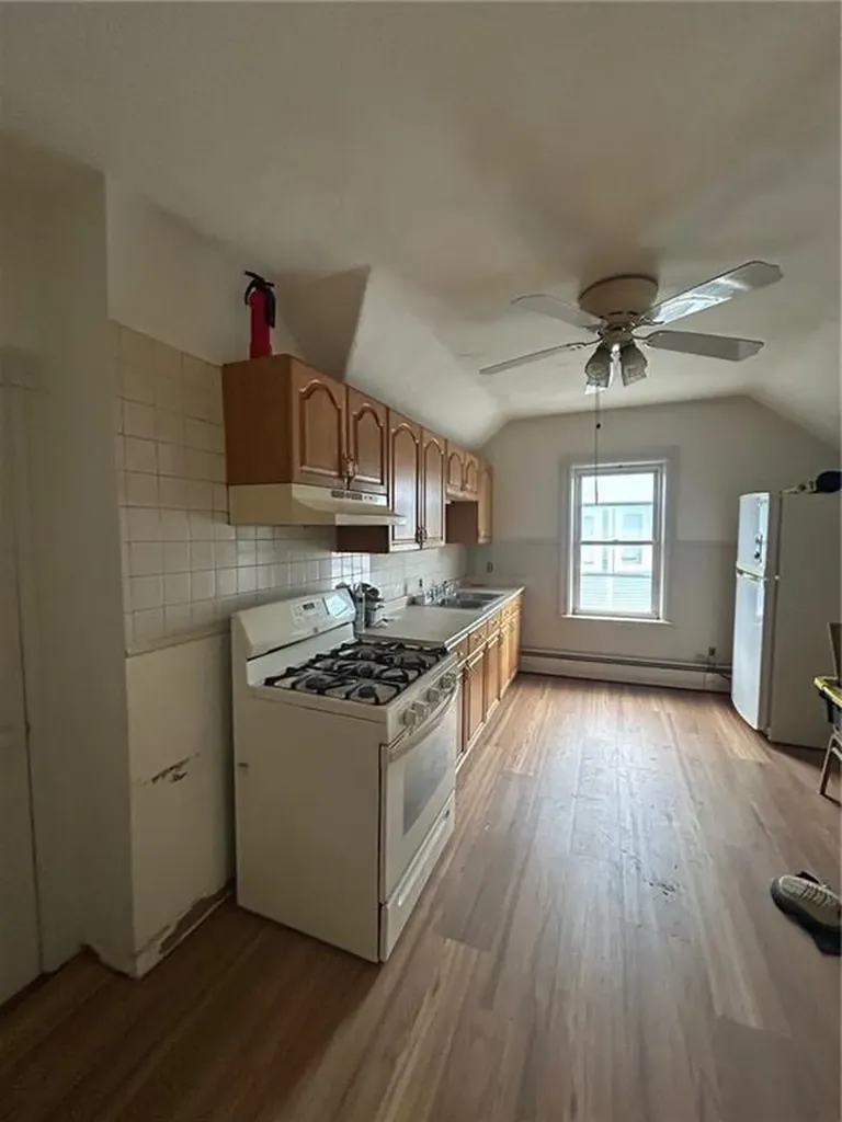 22 Heaton Street Pawtucket RI 02860