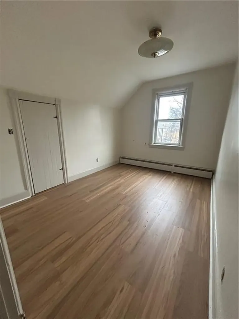 22 Heaton Street Pawtucket RI 02860