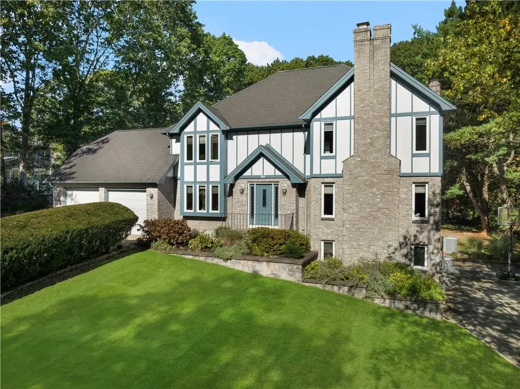 20 Buckboard Drive Cumberland RI 02864