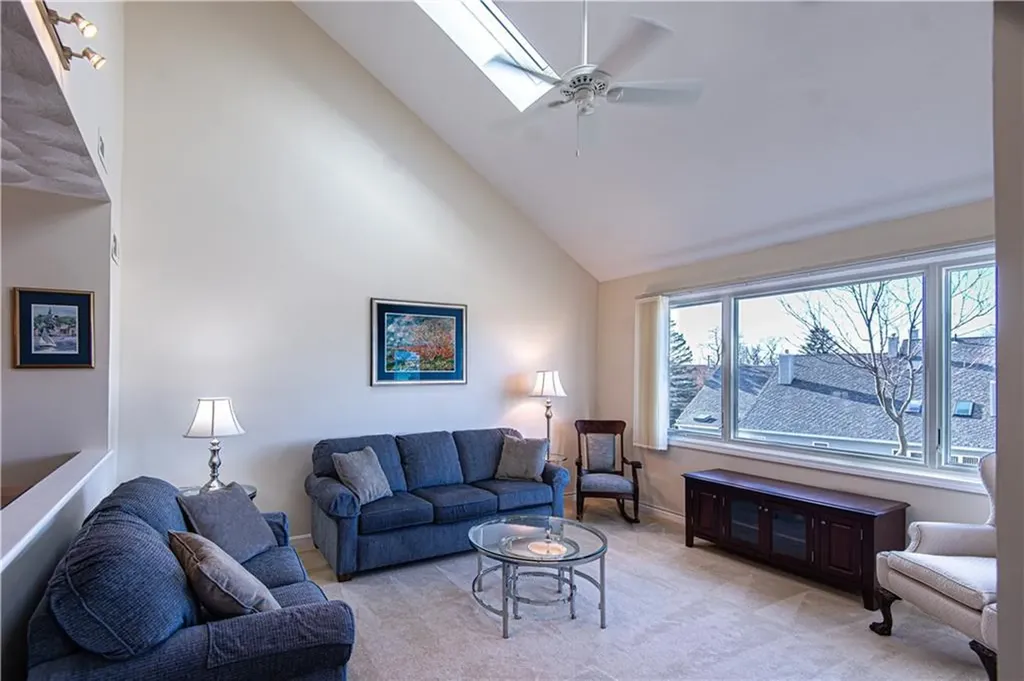 87 Nipmuc Trail North Providence RI 02904