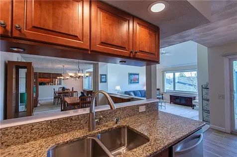 87 Nipmuc Trail North Providence RI 02904