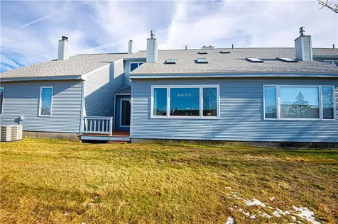 87 Nipmuc Trail North Providence RI 02904