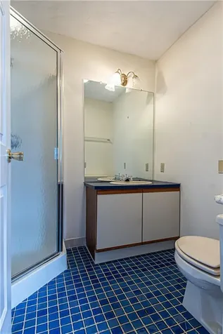 87 Nipmuc Trail North Providence RI 02904