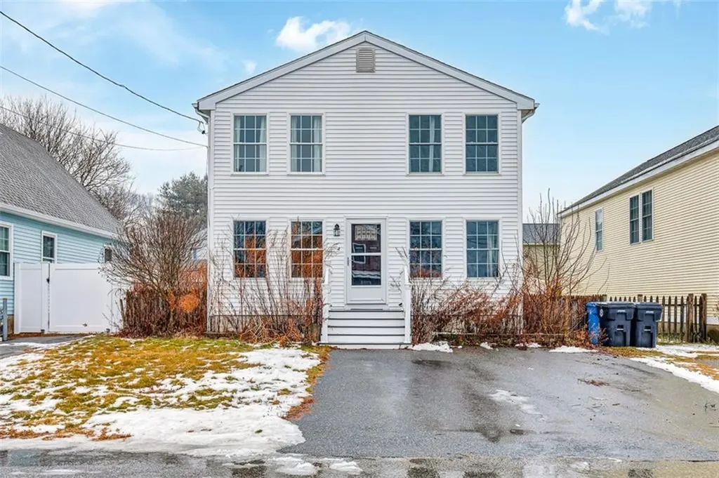 4 Plant Street Cumberland RI 02864