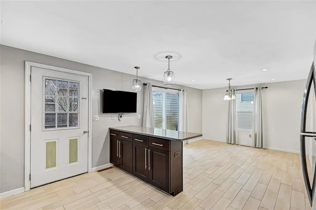 4 Plant Street Cumberland RI 02864