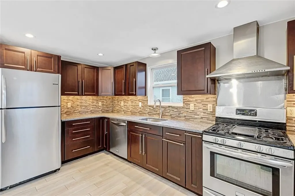 4 Plant Street Cumberland RI 02864