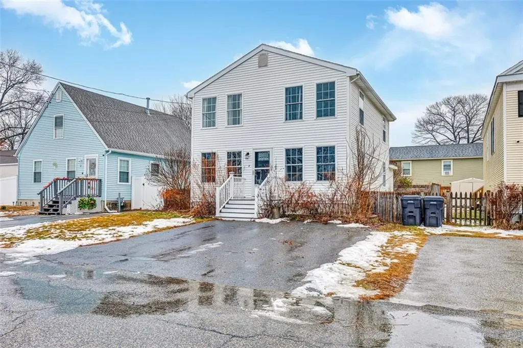 4 Plant Street Cumberland RI 02864