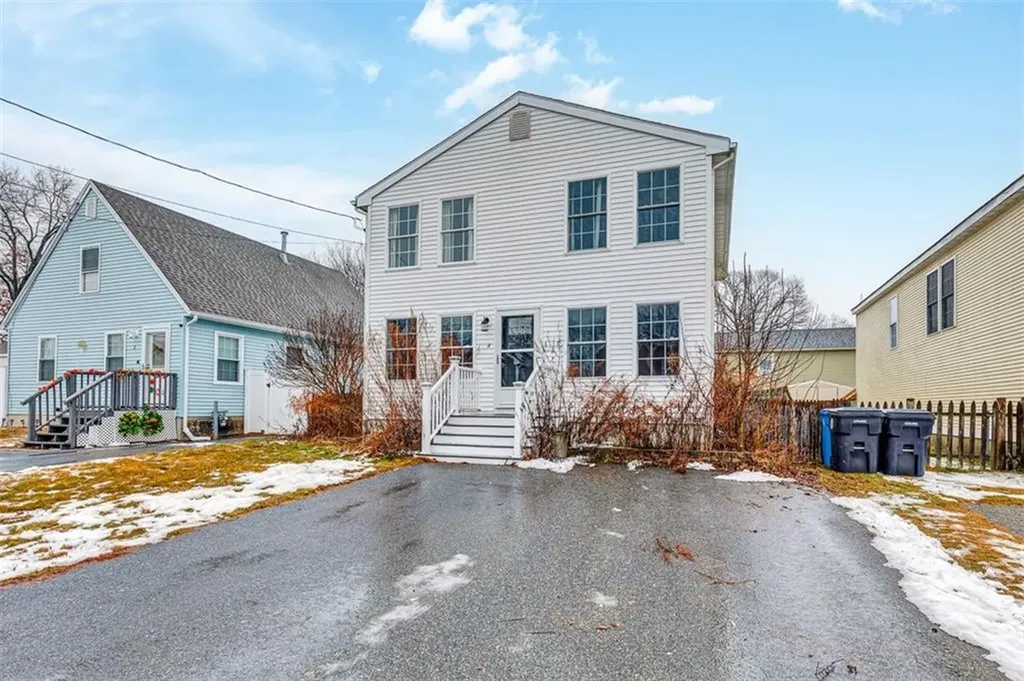 4 Plant Street Cumberland RI 02864