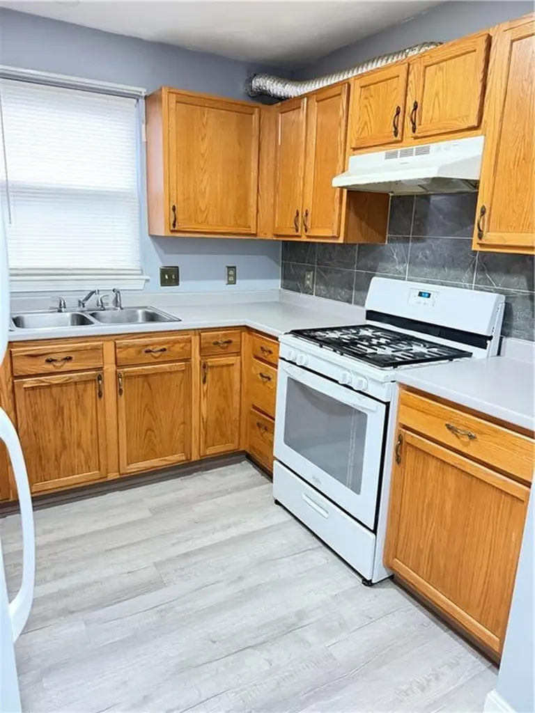 132 Pavilion Avenue Providence RI 02905
