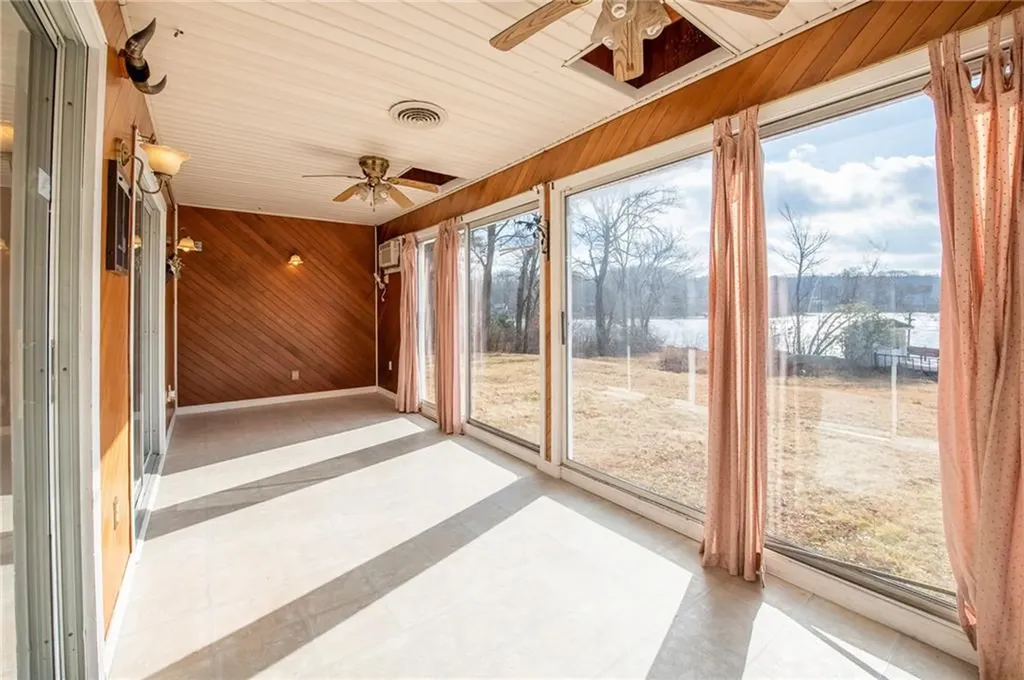 22 Cady Lane Glocester RI 02814