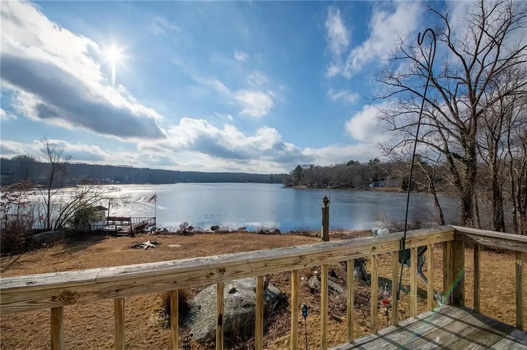 22 Cady Lane Glocester RI 02814