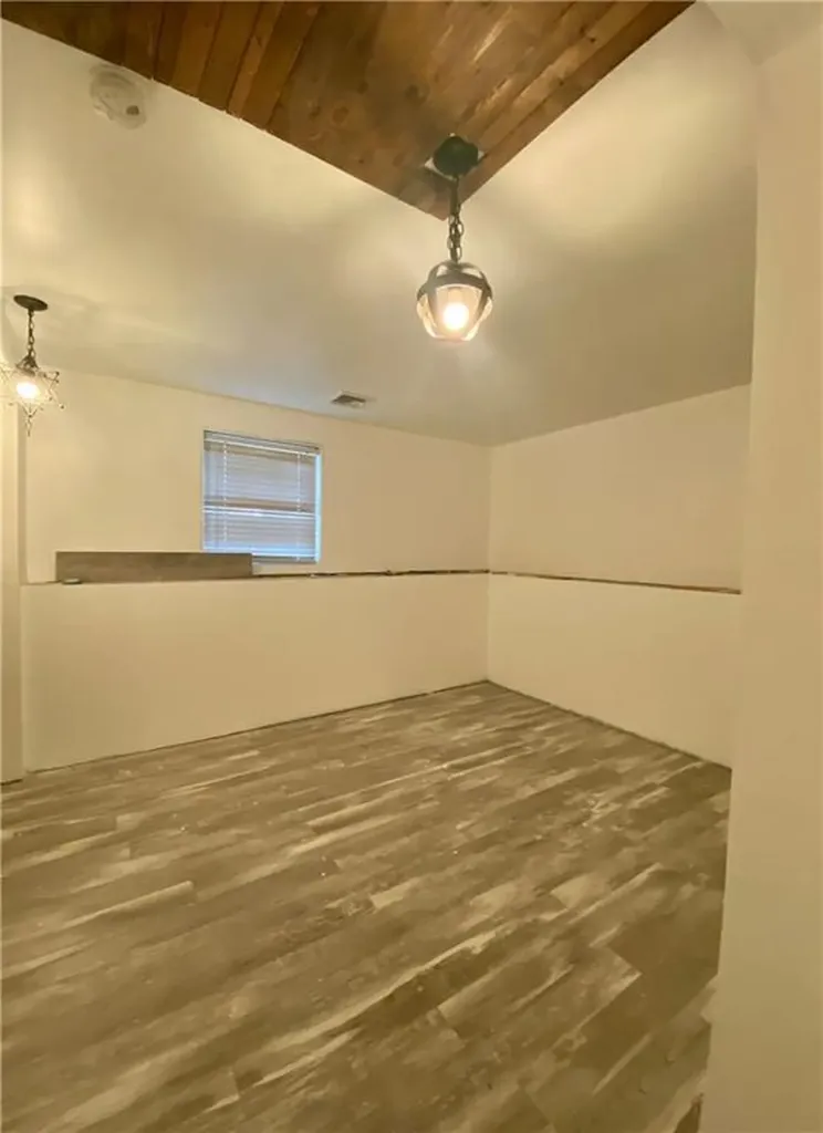 108 Roosevelt Street Providence RI 02909