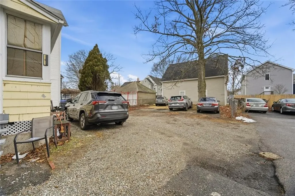 175 Montgomery Avenue Providence RI 02905