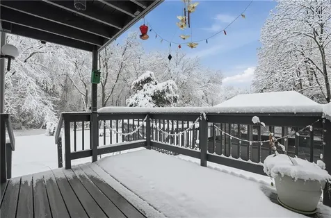 6 Cross Street Seekonk MA 02769