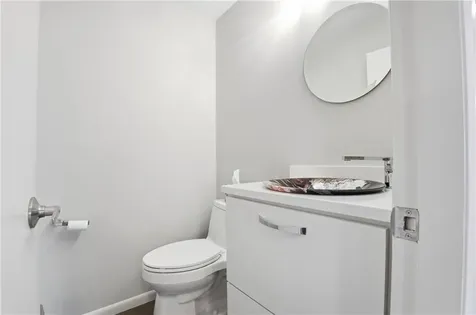 6 Cross Street Seekonk MA 02769