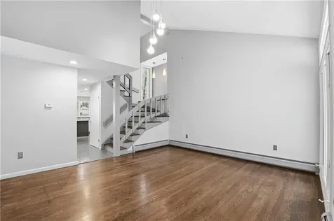 6 Cross Street Seekonk MA 02769