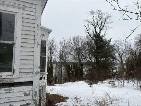 351 County Road Barrington RI 02806