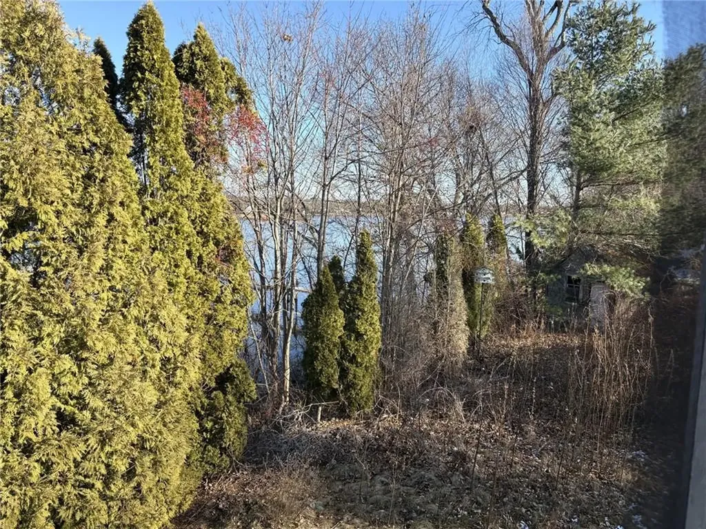 351 County Road Barrington RI 02806