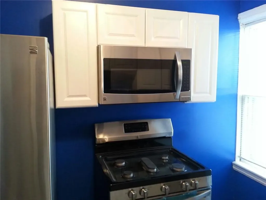 351 County Road Barrington RI 02806