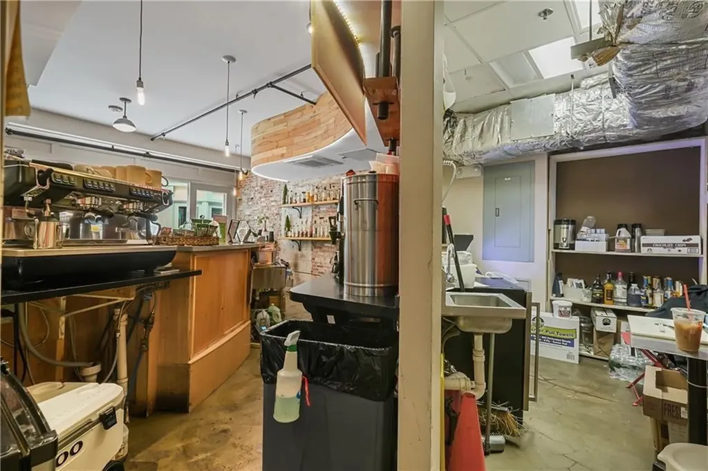 65 Weybosset Street Providence RI 02903