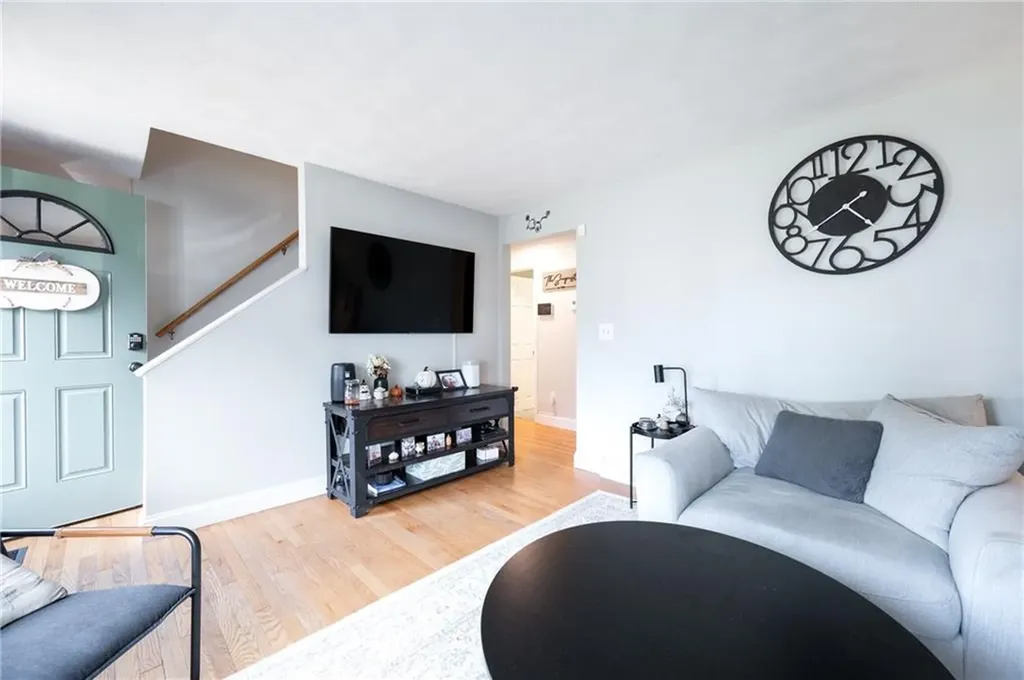 108 Fern Street Warwick RI 02889