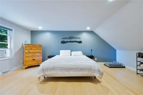 108 Fern Street Warwick RI 02889