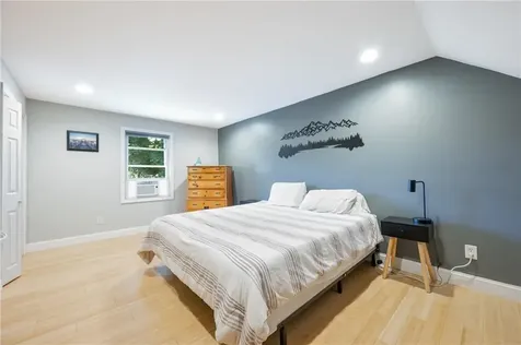 108 Fern Street Warwick RI 02889