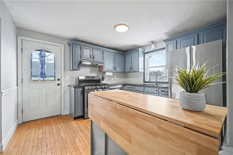 108 Fern Street Warwick RI 02889