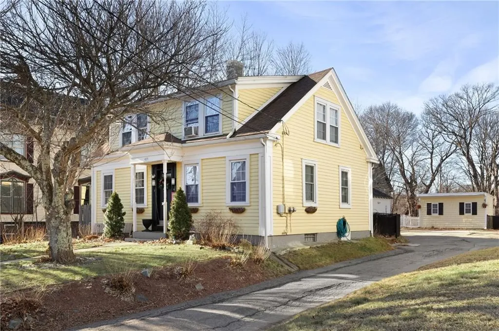 435 S Main Street Woonsocket RI 02895