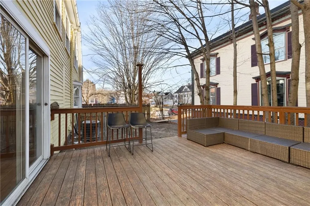 435 S Main Street Woonsocket RI 02895