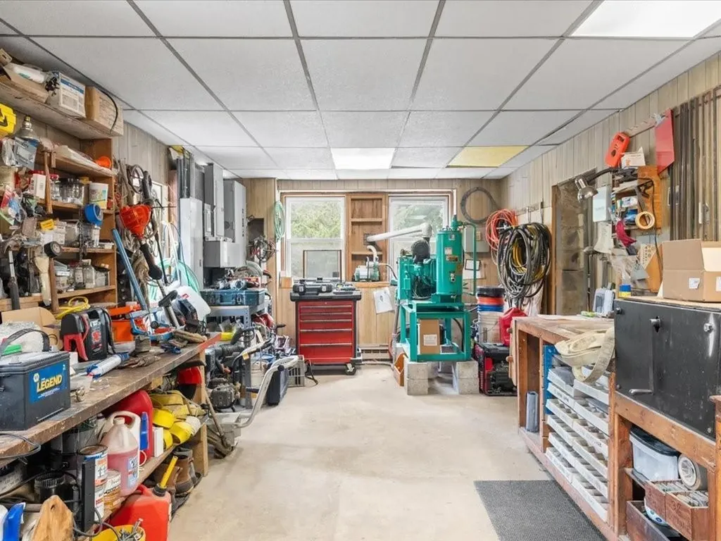 4 Chase Hill Road Hopkinton RI 02804