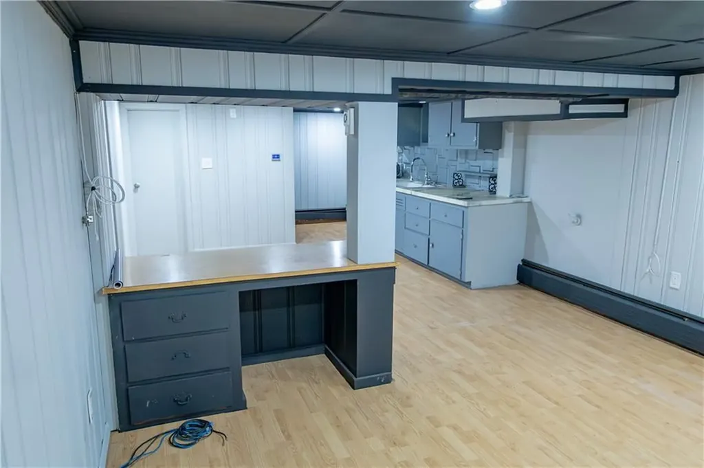 193 Finch Avenue North Providence RI 02904