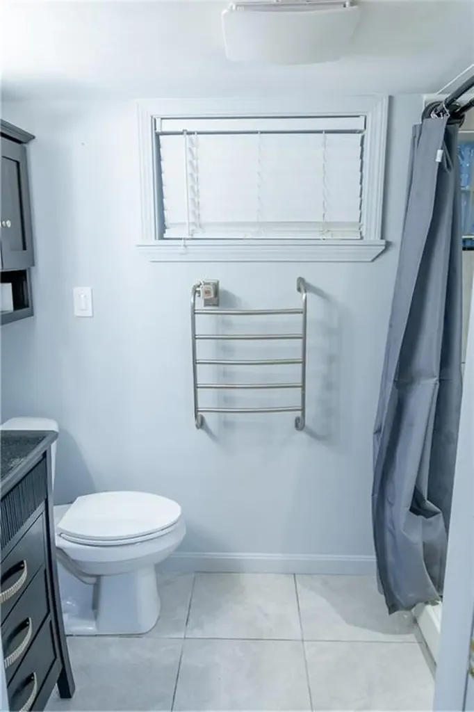 193 Finch Avenue North Providence RI 02904