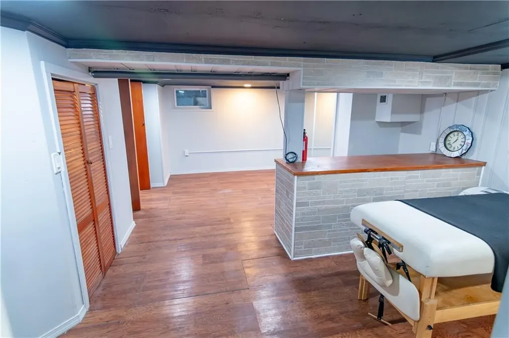 193 Finch Avenue North Providence RI 02904