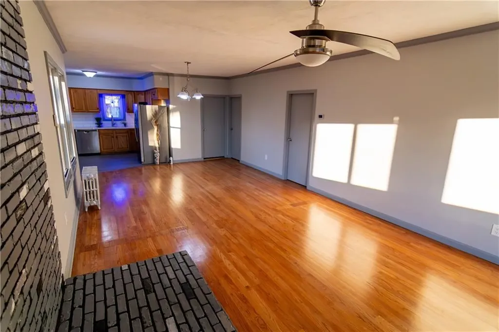 193 Finch Avenue North Providence RI 02904