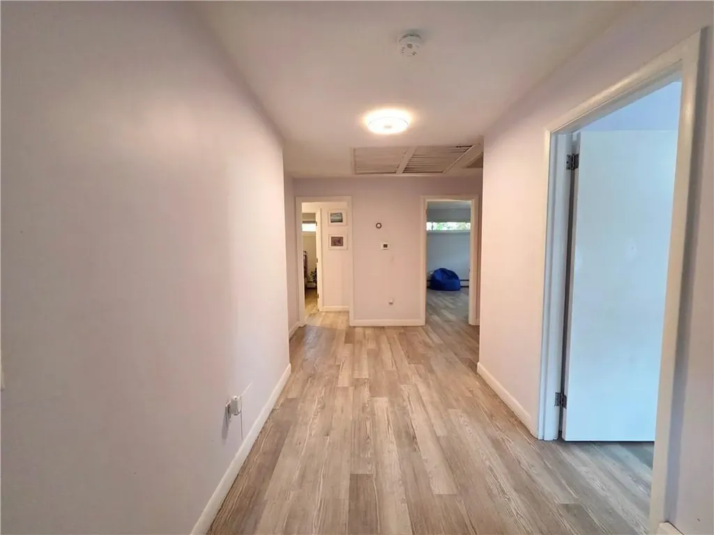 141 Glen Ridge Road Cranston RI 02920