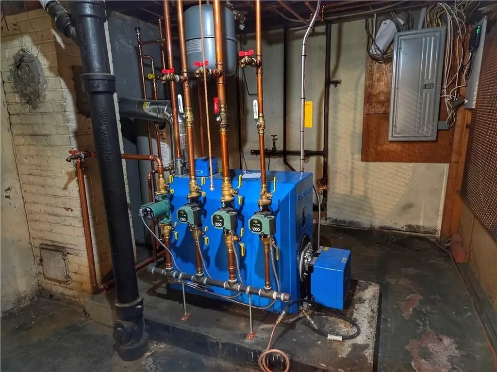 141 Glen Ridge Road Cranston RI 02920