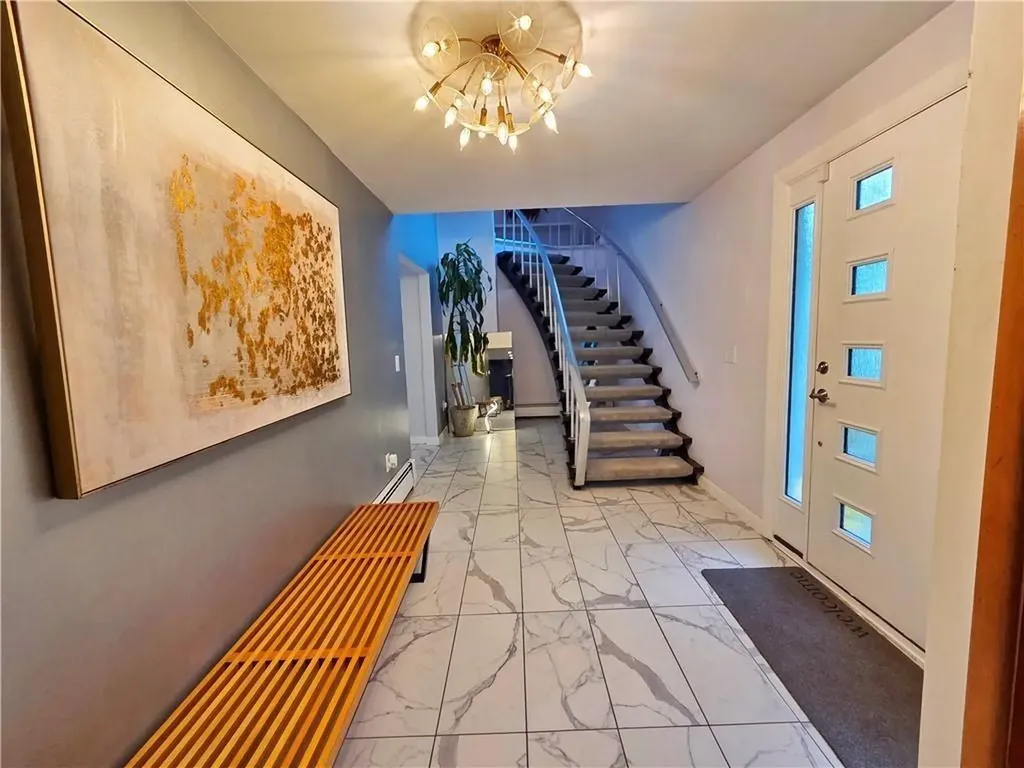 141 Glen Ridge Road Cranston RI 02920