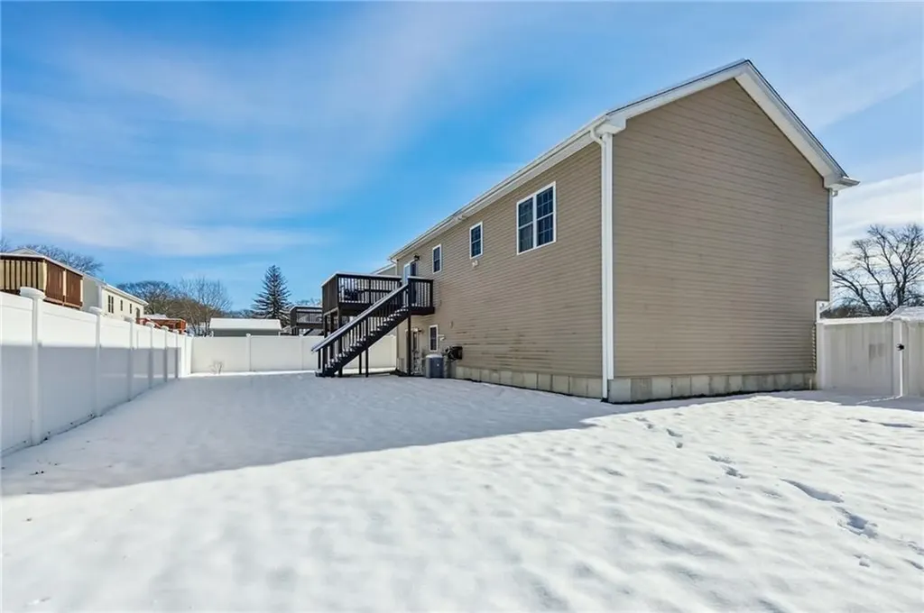 55 Dixie Avenue Warwick RI 02889