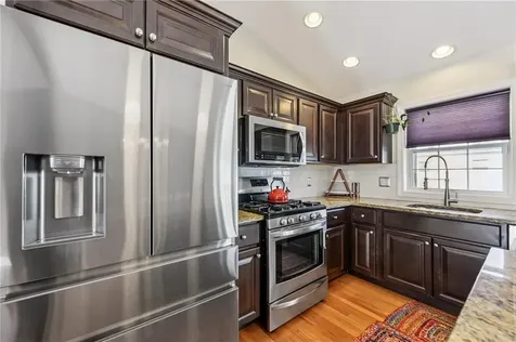 55 Dixie Avenue Warwick RI 02889