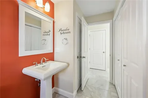 55 Dixie Avenue Warwick RI 02889