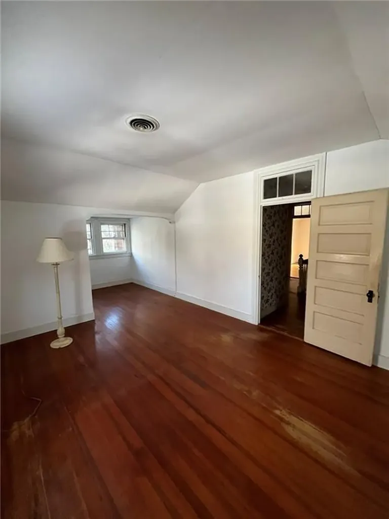 127 Longfellow Road Jamestown RI 02835