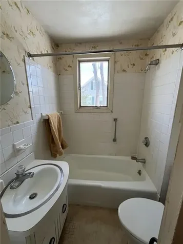 127 Longfellow Road Jamestown RI 02835