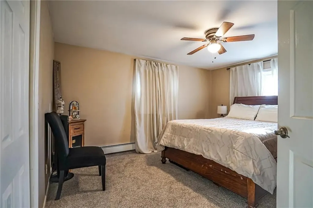 9 Laurel Lane North Smithfield RI 02896