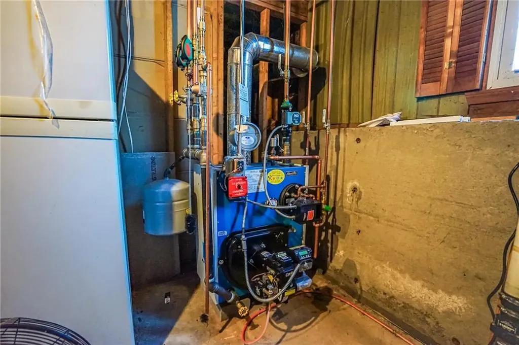 9 Laurel Lane North Smithfield RI 02896