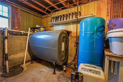 9 Laurel Lane North Smithfield RI 02896