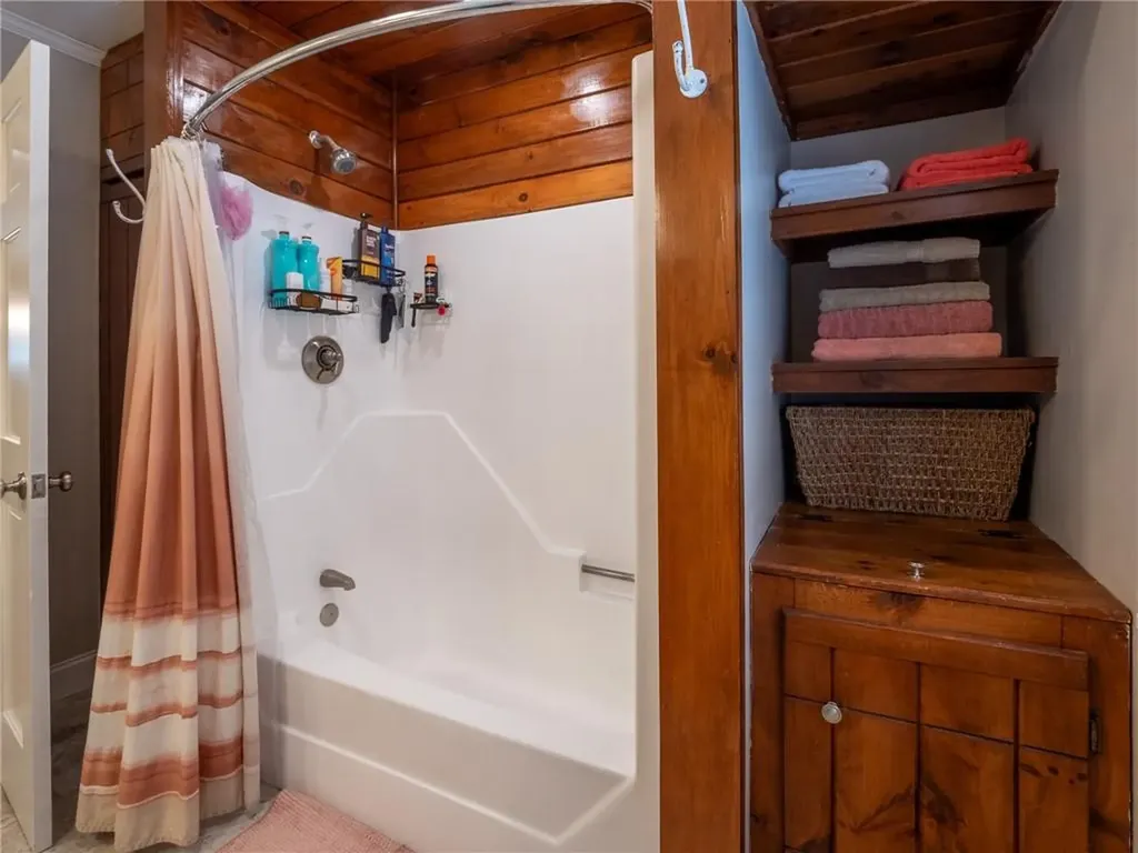 20 Whitney Lane Burrillville RI 02858