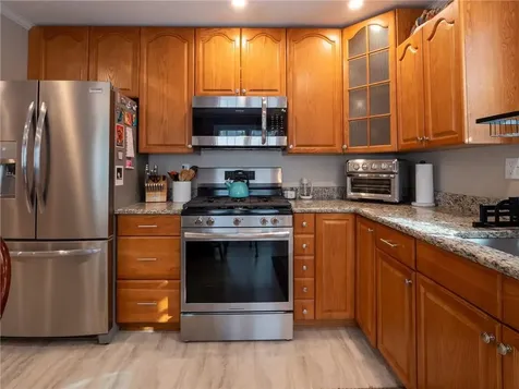 20 Whitney Lane Burrillville RI 02858