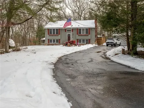 20 Whitney Lane Burrillville RI 02858