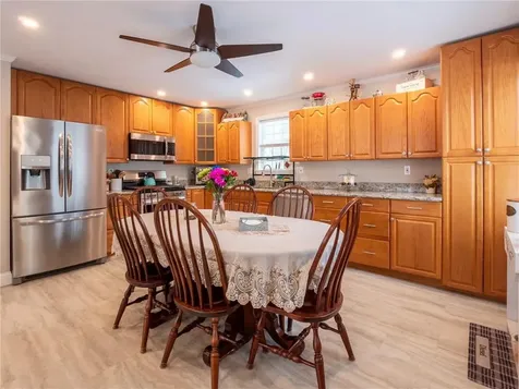 20 Whitney Lane Burrillville RI 02858